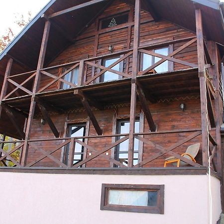 Szlachta Cottage بوكوفِل المظهر الخارجي الصورة