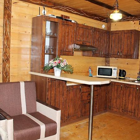 Szlachta Cottage بوكوفِل المظهر الخارجي الصورة