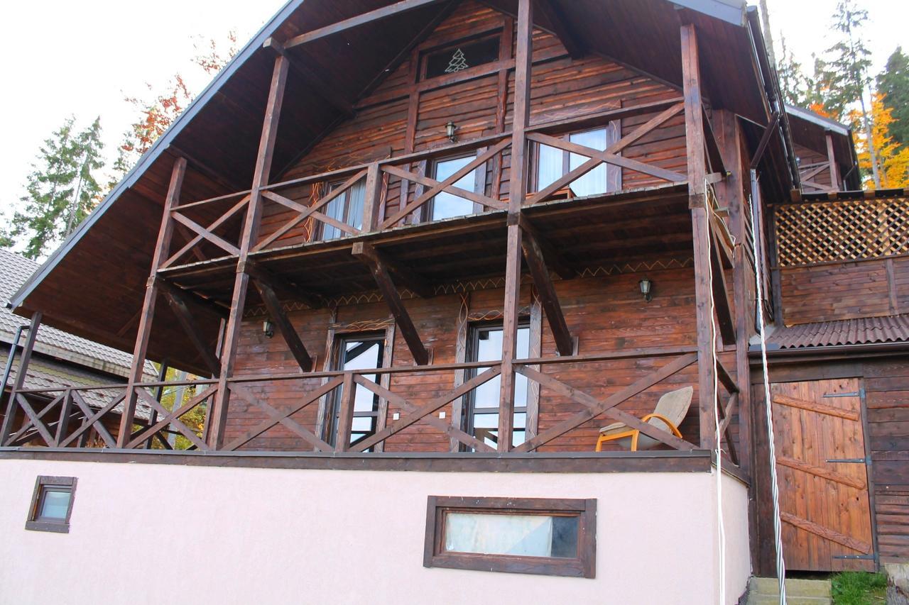 Szlachta Cottage بوكوفِل المظهر الخارجي الصورة