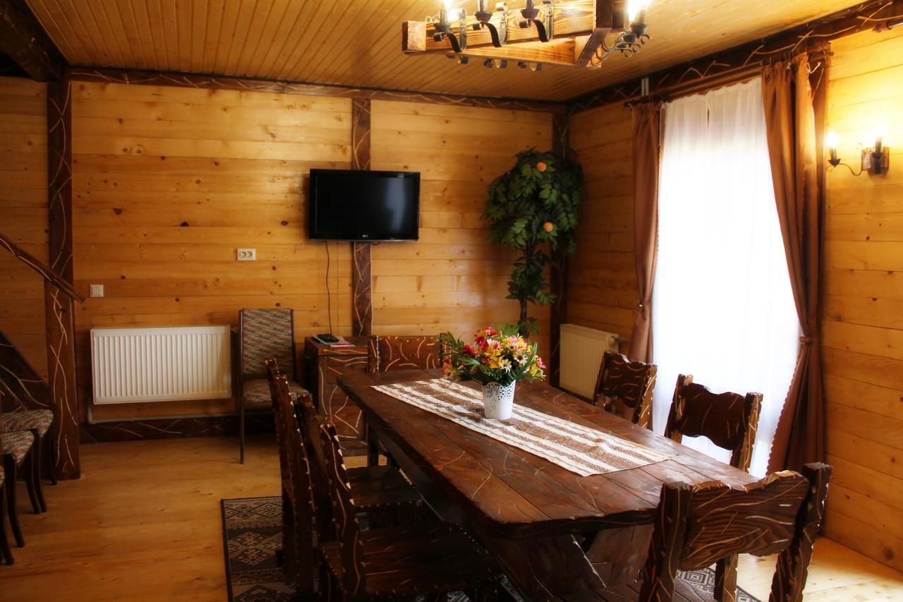 Szlachta Cottage بوكوفِل المظهر الخارجي الصورة