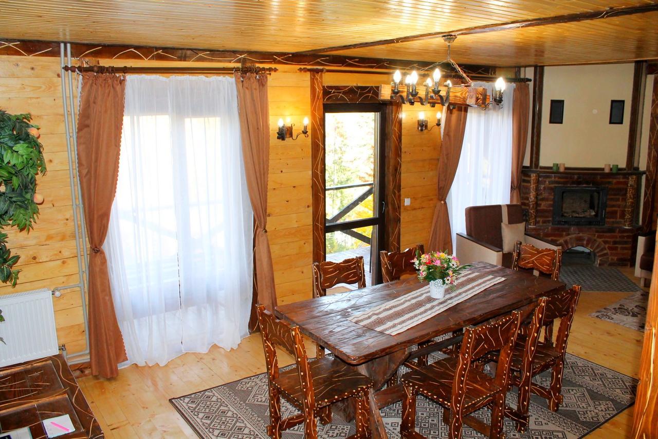 Szlachta Cottage بوكوفِل المظهر الخارجي الصورة