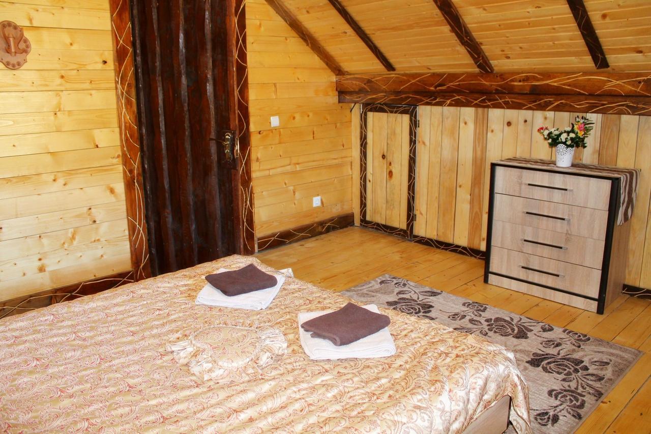 Szlachta Cottage بوكوفِل المظهر الخارجي الصورة