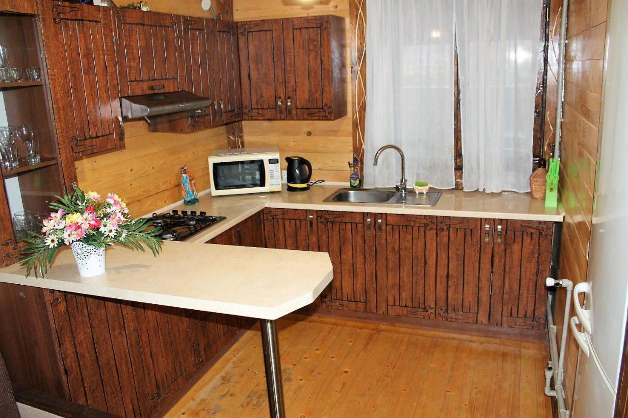 Szlachta Cottage بوكوفِل المظهر الخارجي الصورة