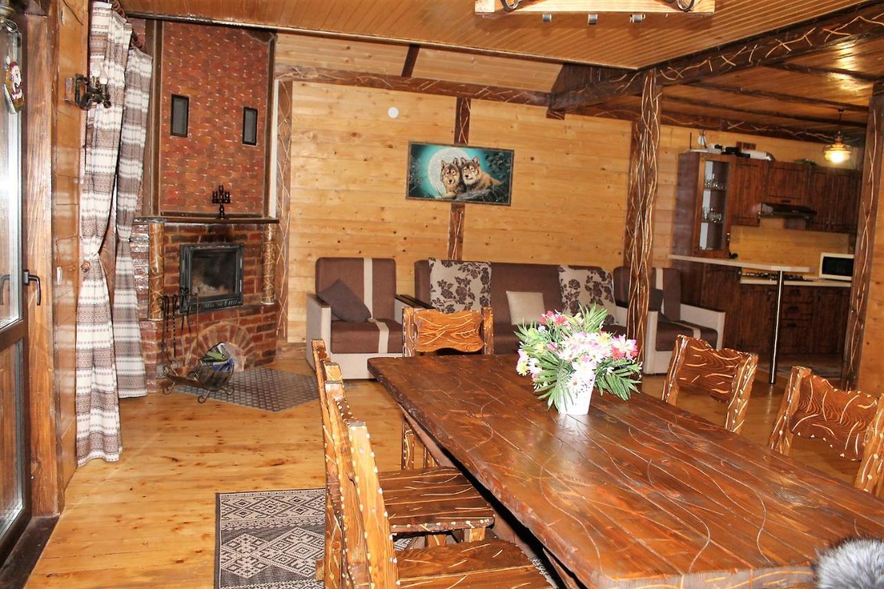 Szlachta Cottage بوكوفِل المظهر الخارجي الصورة