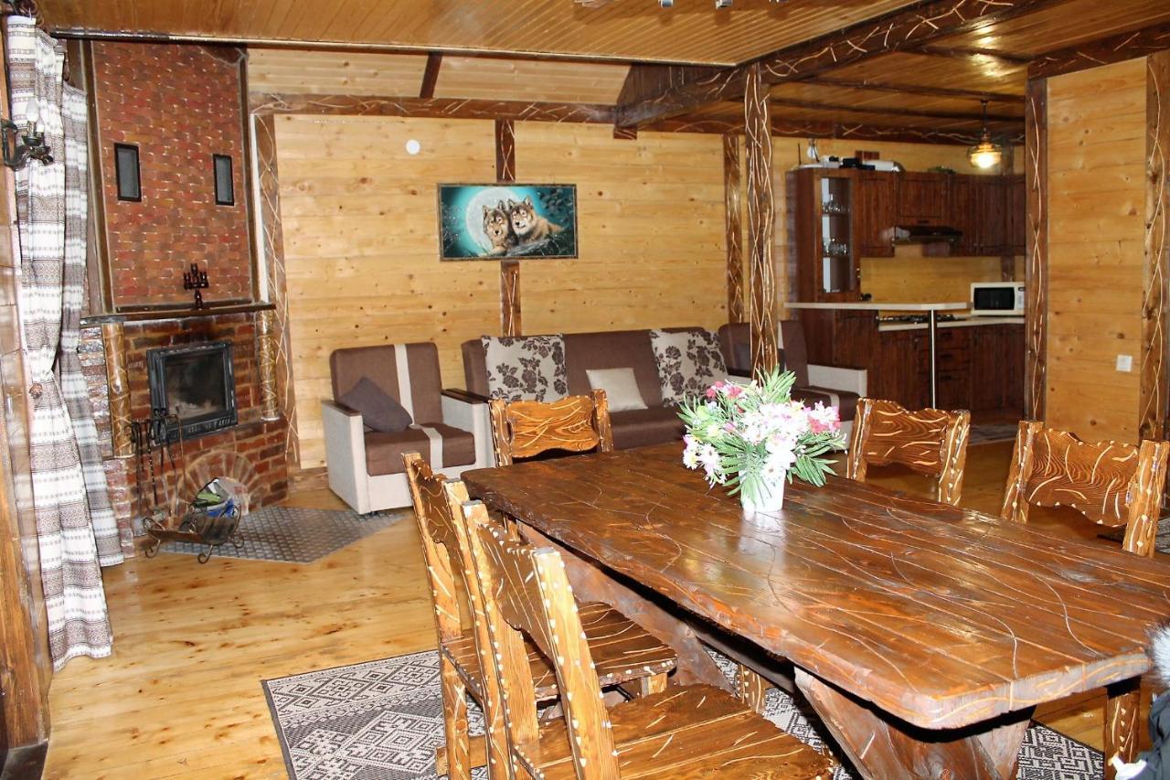 Szlachta Cottage بوكوفِل المظهر الخارجي الصورة